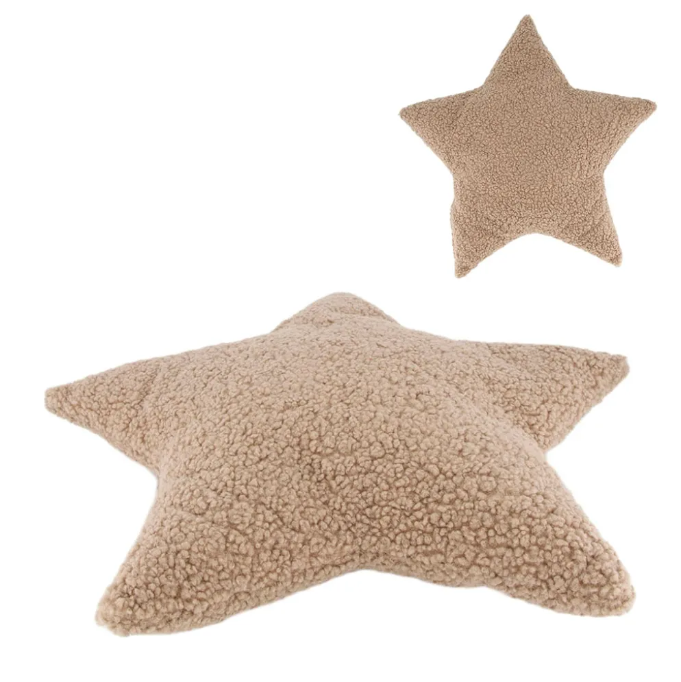 Coussin étoile en tissu bouclette marron clair 45x45cm - Teddy